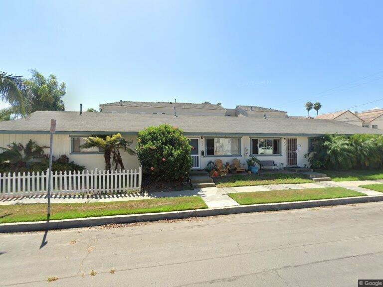 614 Knoxville Ave, Unit 614 Knoxville in Huntington Beach, CA - Building Photo