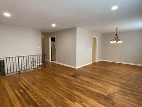 2110 Barberry Dr in Champaign, IL - Foto de edificio - Building Photo