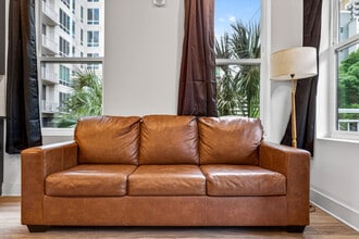 605 N 12th St, Unit SI ID1313961P in Tampa, FL - Building Photo - Building Photo