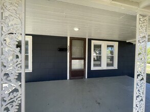 322 E Perry Ave in Wake Forest, NC - Building Photo - Building Photo