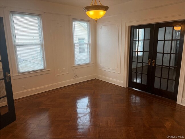 95-12 108th Ave in Queens, NY - Foto de edificio - Building Photo