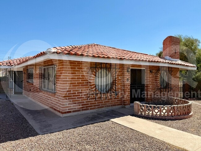 1590 E Hampton St in Tucson, AZ - Building Photo - Building Photo