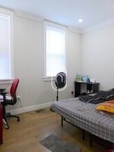 52 Clarence St, Unit 1 in Boston, MA - Building Photo - Building Photo