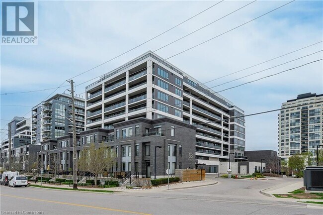 53 Arthur St S in Guelph, ON - Building Photo - Building Photo