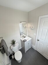 9 Aberdeen Rd, Unit 3 in Somerville, MA - Building Photo - Building Photo