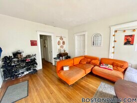 192 Kelton St, Unit 2 in Boston, MA - Building Photo