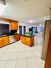 8950 NW 189th Terrace in Hialeah, FL - Building Photo - Building Photo