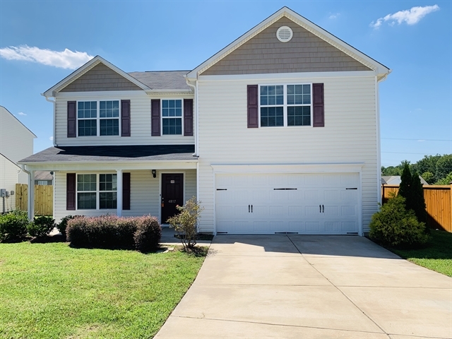 4817 Cutstone Ct in Raleigh, NC - Building Photo