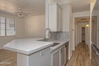 2992 N Miller Rd in Scottsdale, AZ - Building Photo - Building Photo