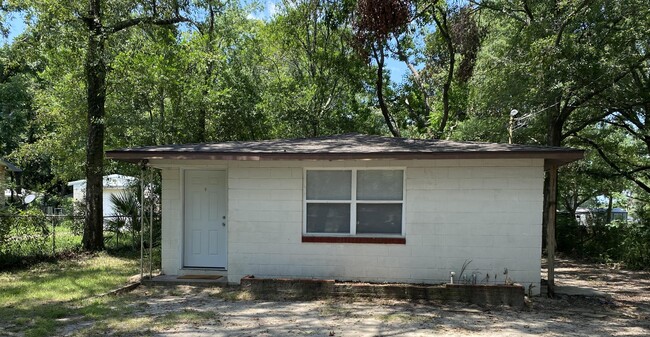 property at 450 E Field Ave