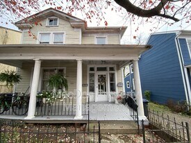 320 Wolfe St in Fredericksburg, VA - Building Photo