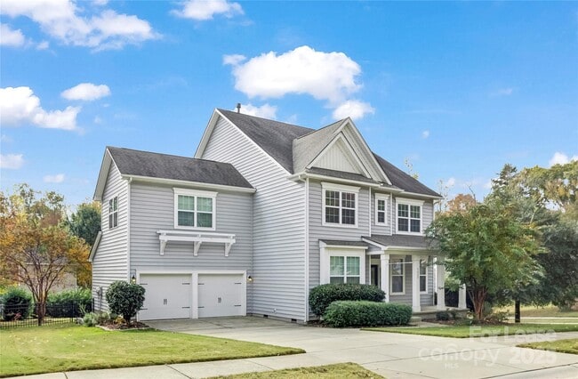 5829 Dinsmore Ln in Belmont, NC - Building Photo - Building Photo