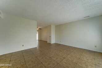 7816 W Flower St in Phoenix, AZ - Building Photo - Building Photo