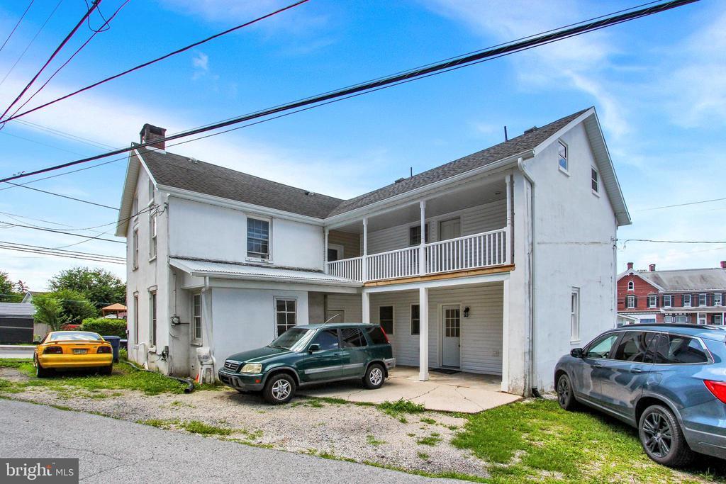 103 Rampike Hill Rd in Bendersville, PA - Building Photo