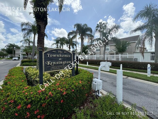 739 Kensington Lake Cir in Brandon, FL - Building Photo - Building Photo