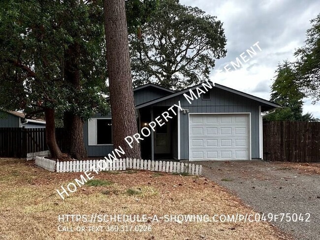 1310 Goldenrod Dr SE