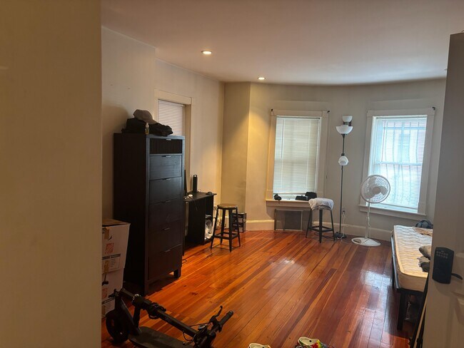 151 Highland St, Unit 1