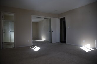1551 E Costilla Ave in Centennial, CO - Building Photo - Building Photo