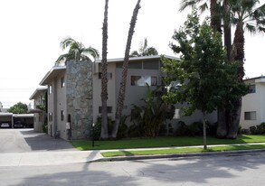 7238-7246 Lotus Ave Apartments