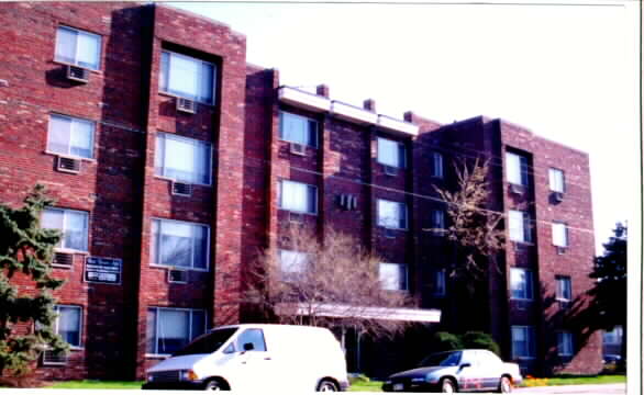 Park Terrace Apartments in Chicago, IL - Building Photo