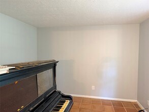 2314 Roman Forest Blvd in New Caney, TX - Building Photo - Building Photo