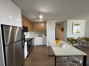 2619 N Clark St in Chicago, IL - Building Photo - Building Photo