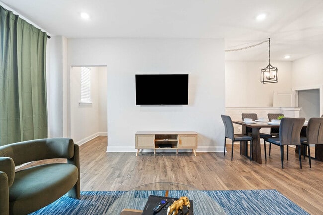 1010 Falling Rock Pl in Durham, NC - Building Photo - Building Photo