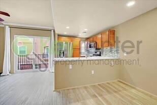 4800 Westlake Pkwy in Sacramento, CA - Building Photo