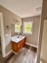 124 E Crescent Rd in Spartanburg, SC - Building Photo - Building Photo