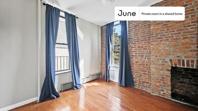 Private bedroom in 2 bed/1 bath Home in New York, NY - Building Photo - Building Photo