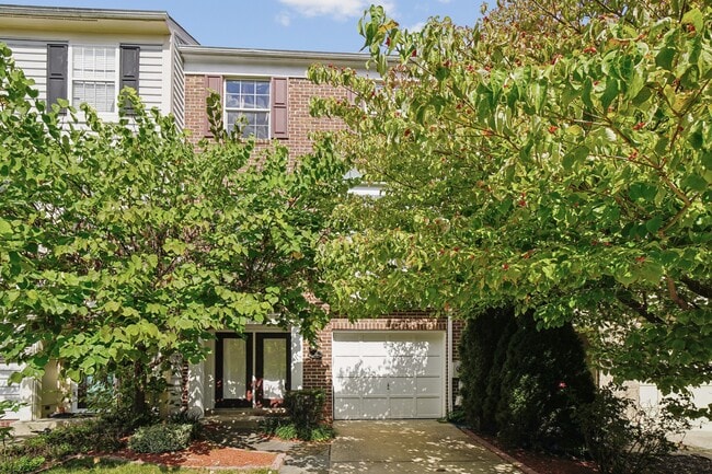 property at 114 Long Acre Ct