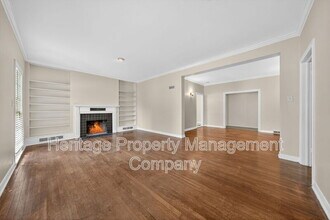 149 Terrell Rd in San Antonio, TX - Building Photo - Building Photo