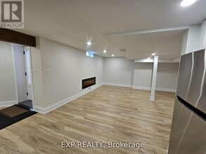 3331 Whilabout Terrace in Oakville, ON - Building Photo - Building Photo