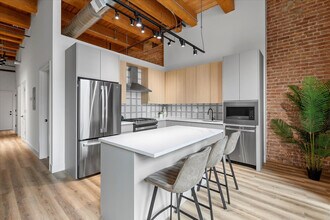153 W Ohio St in Chicago, IL - Building Photo - Building Photo
