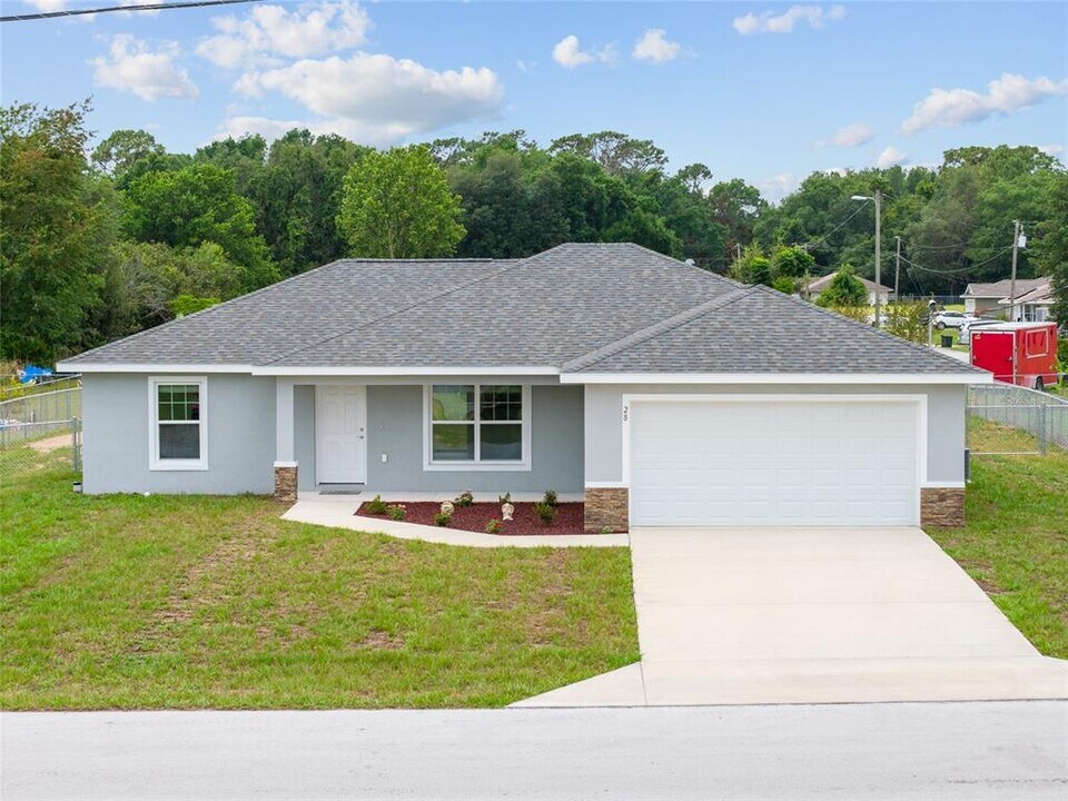 28 Pine Trace Run in Ocala, FL - Building Photo