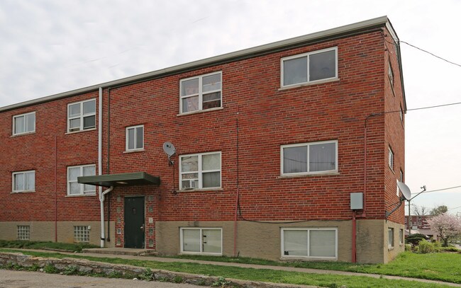 532 Rockdale Ave in Cincinnati, OH - Foto de edificio - Building Photo