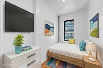 122 Norfolk St, Unit 23 in New York, NY - Building Photo - Building Photo