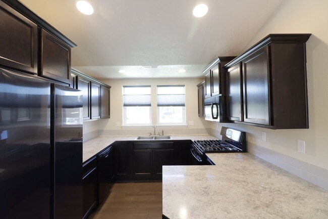 1786 SW 36th Way in Redmond, OR - Building Photo - Building Photo