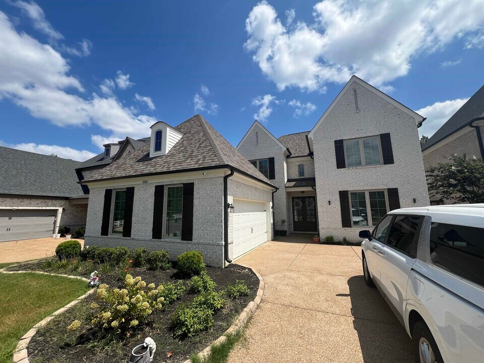 10012 Adagio Cv in Lakeland, TN - Building Photo