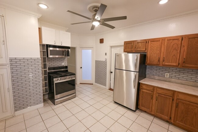 369 Savin Hill Ave