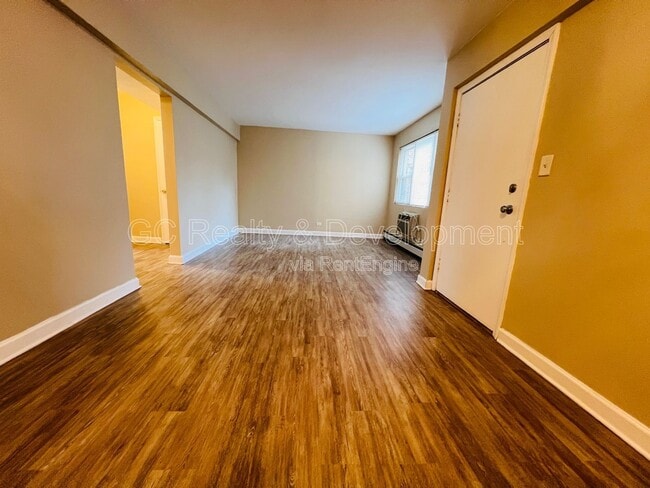 1711 W Estes Ave in Chicago, IL - Building Photo - Building Photo