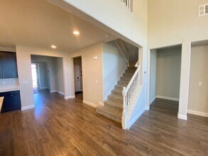 71 Sonas Dr in Hayward, CA - Building Photo - Building Photo