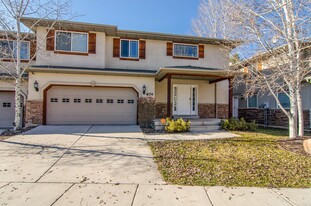 674 E Union Pines Ct in Sandy, UT - Building Photo