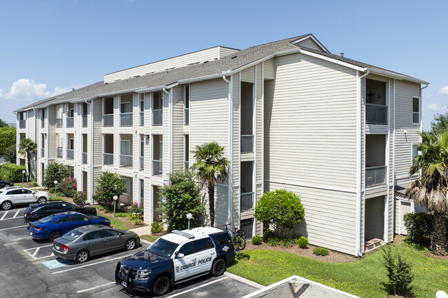 The Point at Walden in Montgomery, TX - Building Photo - Building Photo