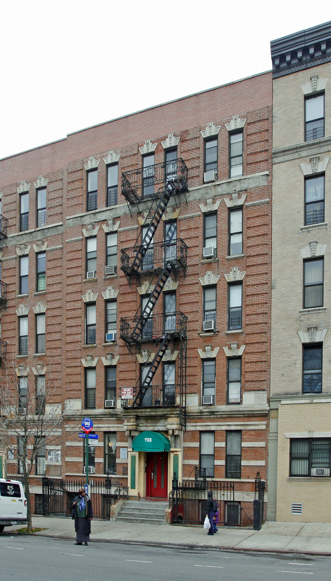 733 Prospect Ave in Bronx, NY - Building Photo - Building Photo