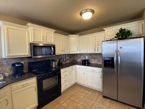 701 SW Summitchase Rd in Bentonville, AR - Building Photo - Building Photo