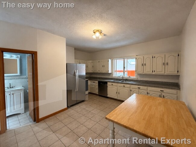 property at 19 7th St