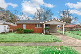 308 Oregon Ave in Shreveport, LA - Building Photo - Building Photo