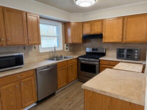 111 Gunning Bedford Dr in Dover, DE - Building Photo - Building Photo