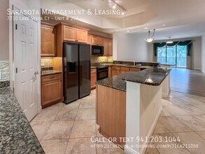 7710 Lake Vista Ct in Lakewood Ranch, FL - Building Photo - Building Photo